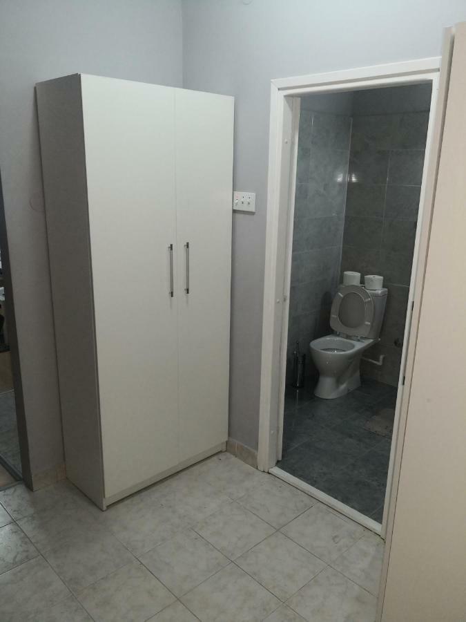 Contemporary Residence Nis Luaran gambar